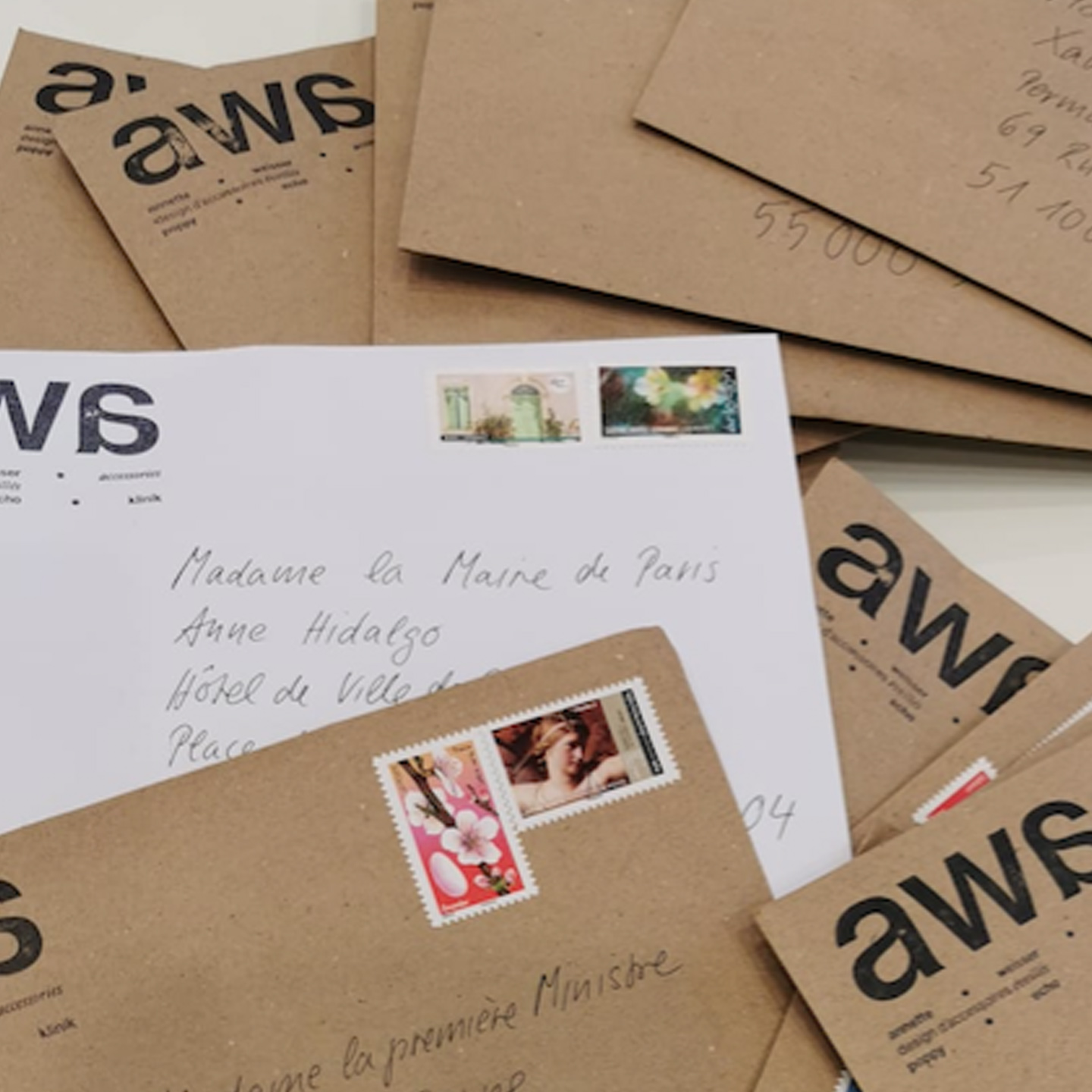 AWA_POPPY_BLEUET_ACTION_2_WEB